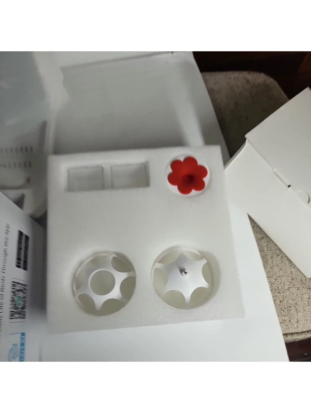 Bird Feeder  Live Video, Solar-Powered, Smart AI Identify Birds...